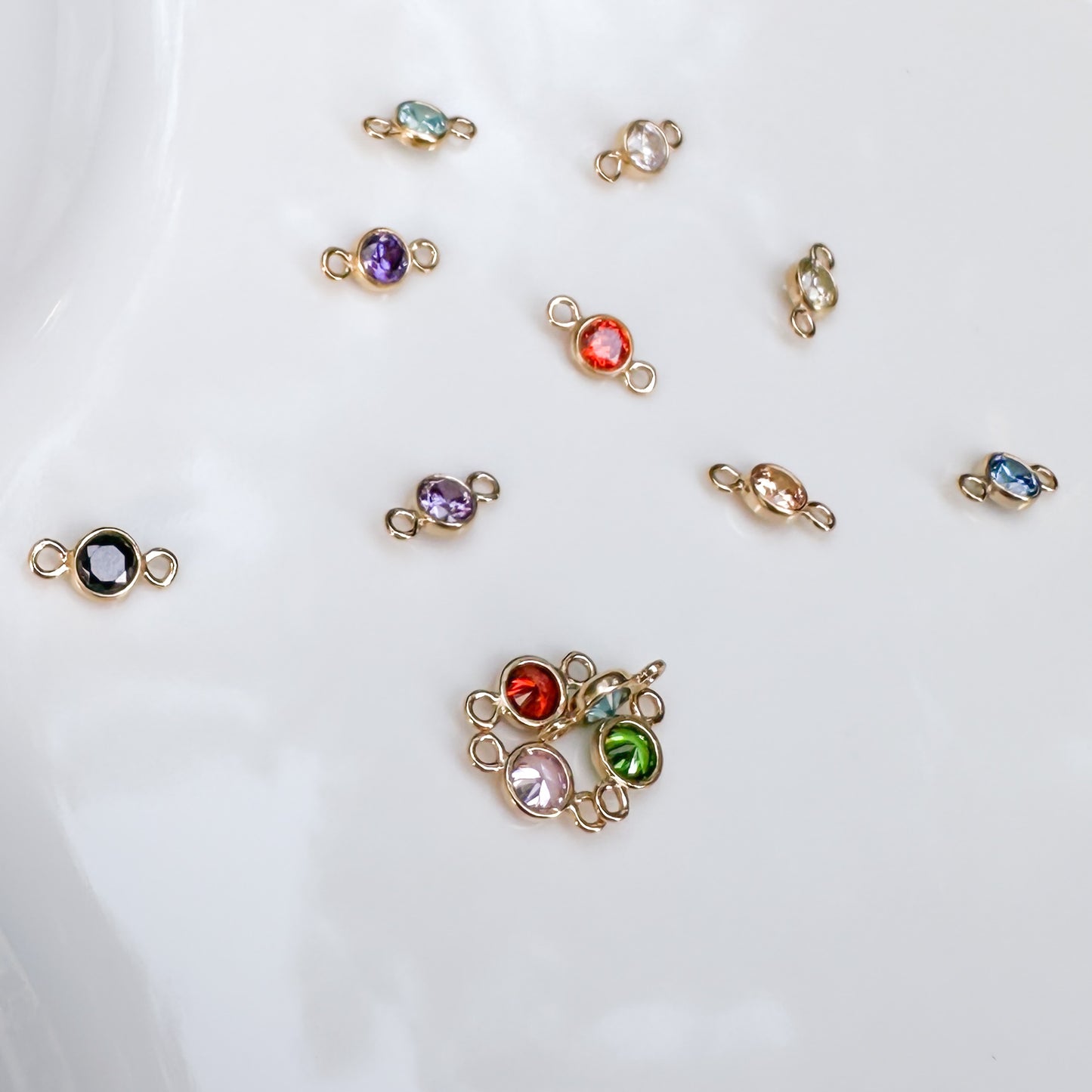 Round Birthstone Connectors - 4mm