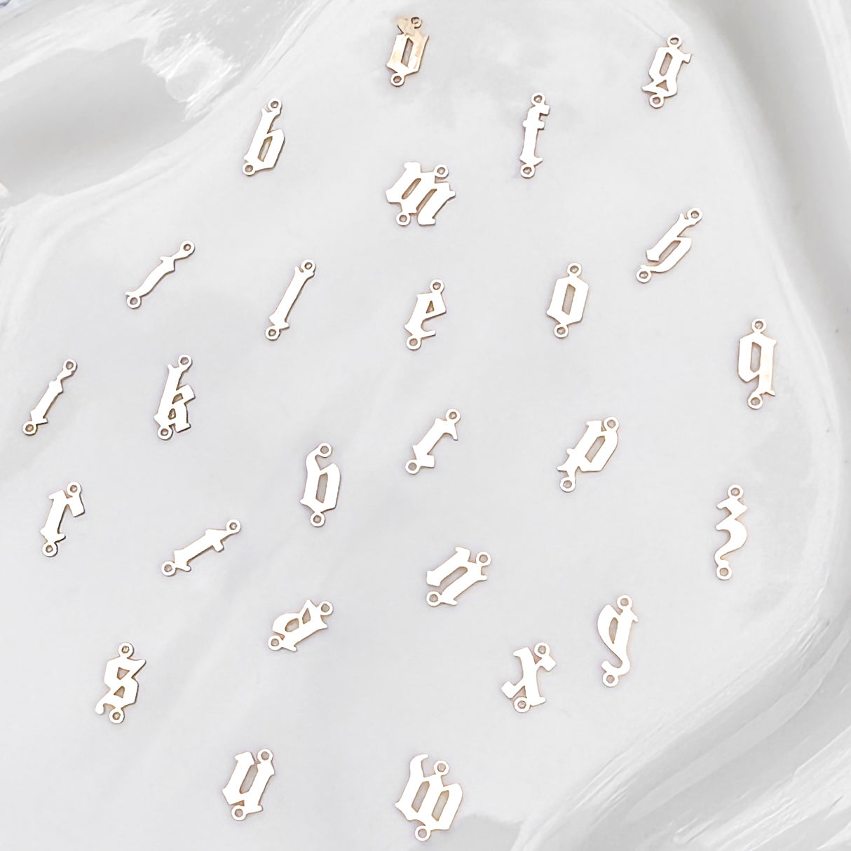 Old English Letter Connectors